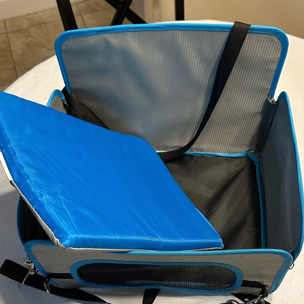 Pet Car Seat with Mesh Windows
